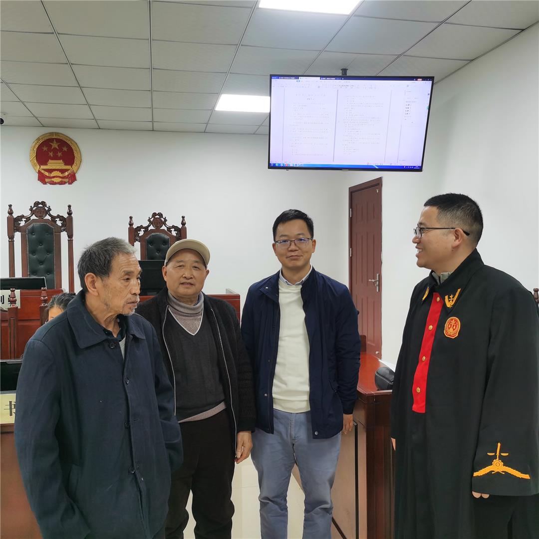 肖秉文：扎根田间的“双岗法官”1